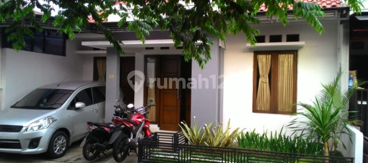 Rumah Bagus Dalam Town House di Beji, Depok 1
