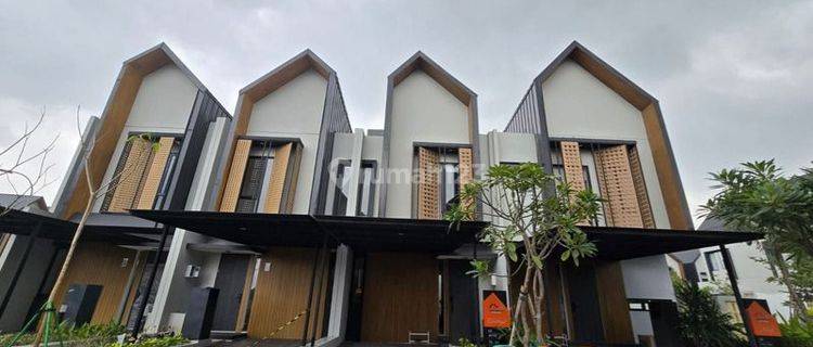 Rumah Baru Lebar 5 Attic Bebas Ppn Dp 0  Banyak Promo Akhir Tahun  Di Mahakam Jgc Jakarta Garden City 1