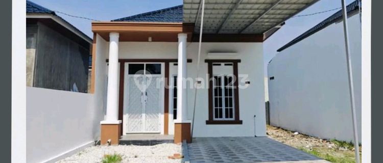 Own an Affordable House in Teropong Arengka Pekanbaru 1