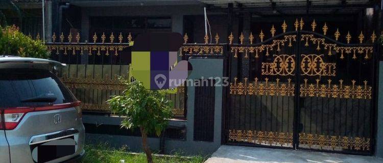 Rumah Siap Huni Dalam Komplek di Cinere, Hadap Timur 1