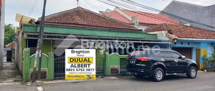 RUMAH BESAR TANAH LUAS SIAP PAKAI 1