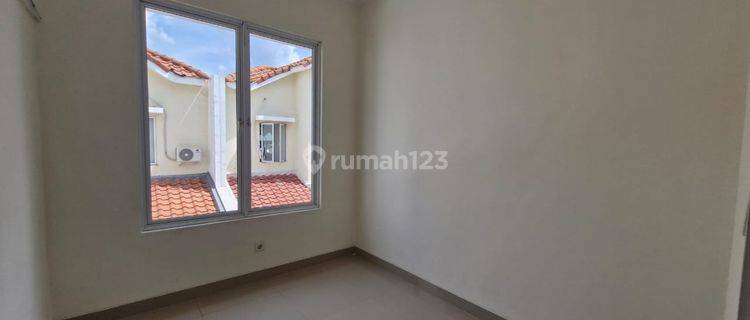 Disewakan Murah Rumah 8x15 Kosongan Cluster Laseine, Jakarta Garden City, Cakung, 030 1