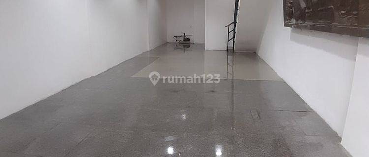 Ruko Bagus Dan Terawat Di Pondok Indah Jakarta Selatan  1