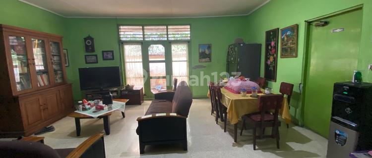 Calculate Old House Land. Strategic and Flood-Free in Gandaria, South Jakarta. 1