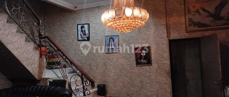 For Sale House + 3-Floor Boarding House, Angke, West Jakarta 1