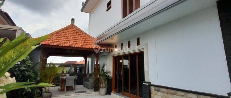 Dijual Rumah Villa Strategis di Canggu 1