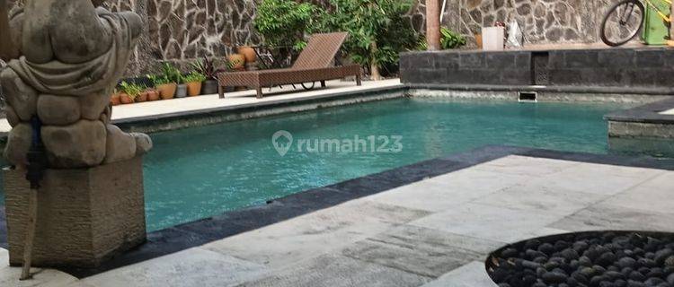 Ready to live in fully furnished house for sale, Dalung location near Canggu 1