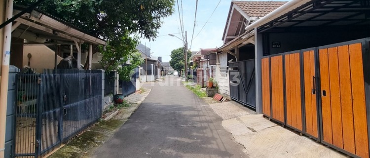 For Sale Landed House in Griya Loka BSD 1