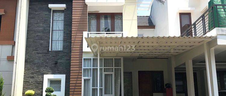 Disewakan Rumah Rapi Siap Huni Full Furnished Di The Green Bsd 1