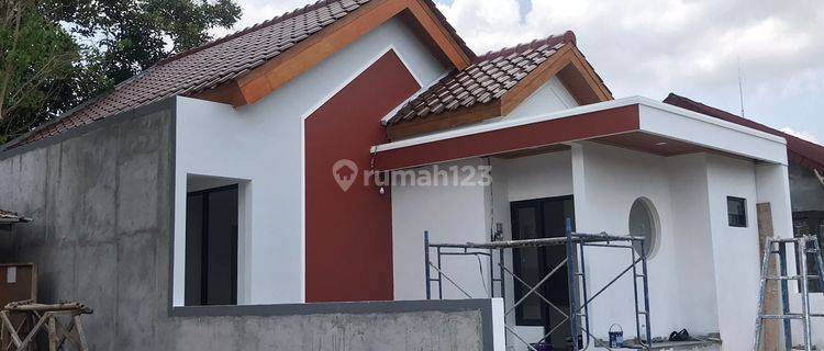 Dijual Rumah Siap Huni 1 Lantai, Baru, Strategis, Dekat Kampus di Ngaglik Yogyakarta 1