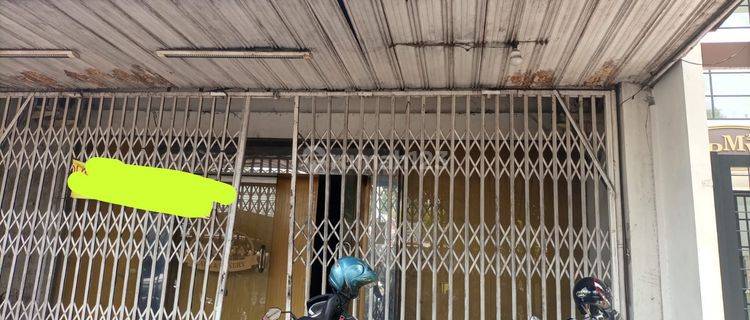 Disewakan Ruko 1 Lantai, Belakang Bisa Untuk Kantor Tempat Tinggal di Jl Parangtritis Yogyakarta 1