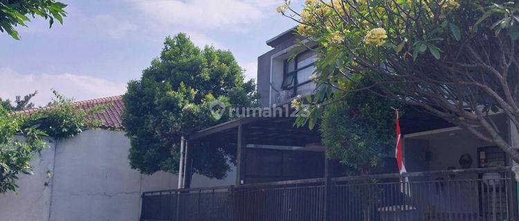 Rumah Semi Furnished Sayap Turangga Bkr Suryalaya 1