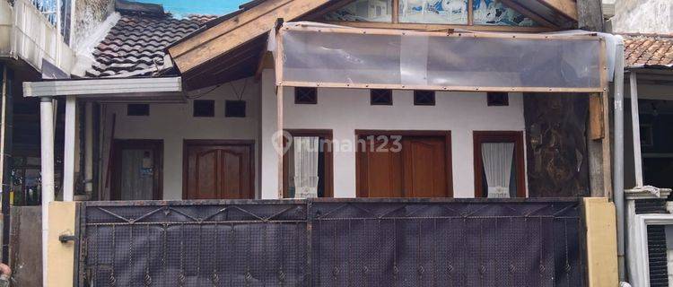Rumah Siap Huni Bebas Dari Banjir di Antapani 1