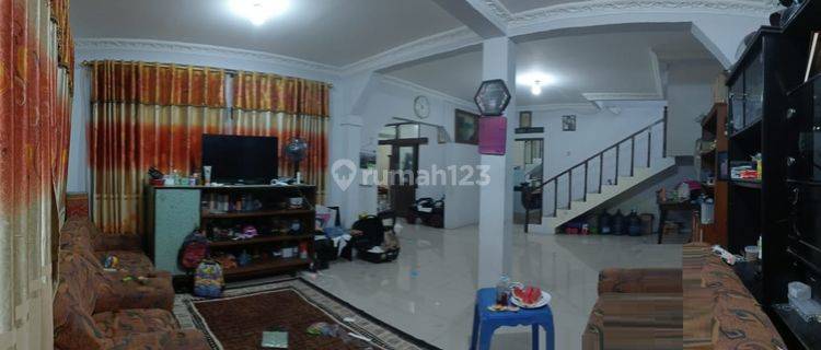 Ruko Terawat Lokasi Strategis di Budi, Cimahi 1