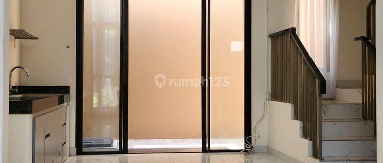 Disewa Rumah di Cluster Asya Lebar 7 Plus AC, Jakarta Garden City, Cakung 007 co 027 1