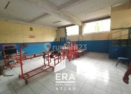 Gedung Ex Sekolah di Jatingaleh 1