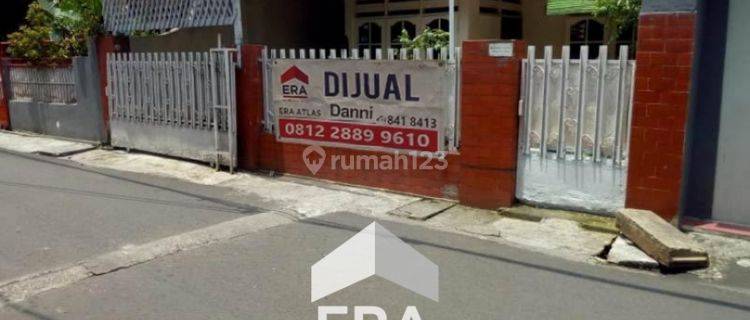 Rumah Strategis di Kalibata, cuma 10 Menit Ke Kawasan Perniagaan Kuningan Jkt 1