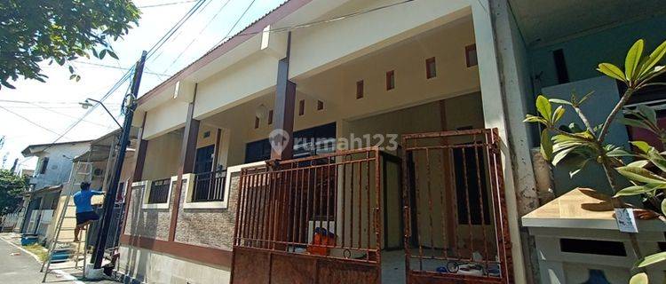 Rumah baru gress sudah tinggi dari jalan, di Tanahmas 1