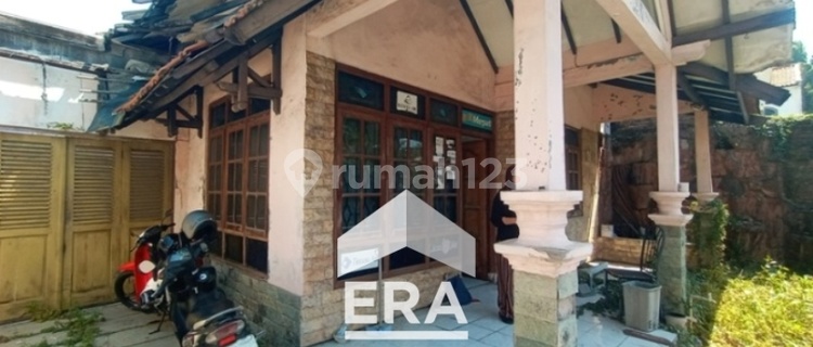 Rumah Lama Lokasi Strategis di Dekat Jl. Sudirman Semarang 1