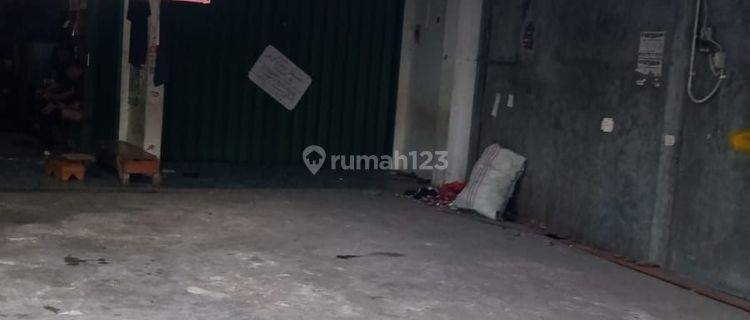 Ruko 2 Lantai Siap Usaha Murah 1