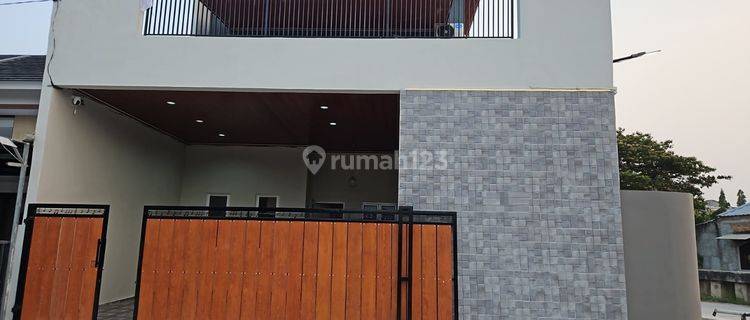 Rumah 2 Lantai Bagus di Villa Indah Permai, Bekasi B0560 1