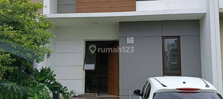 Disewakan Rumah Tingkat Kt 2 Di Cluster Summarecon Bekasi  1