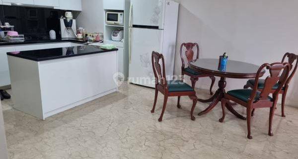 For Sale Apartment Lavenue 2 BR Full Furnished 1