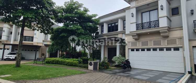 Sell Fast Luxury House Hook Cluster Jadeite Bsd 1