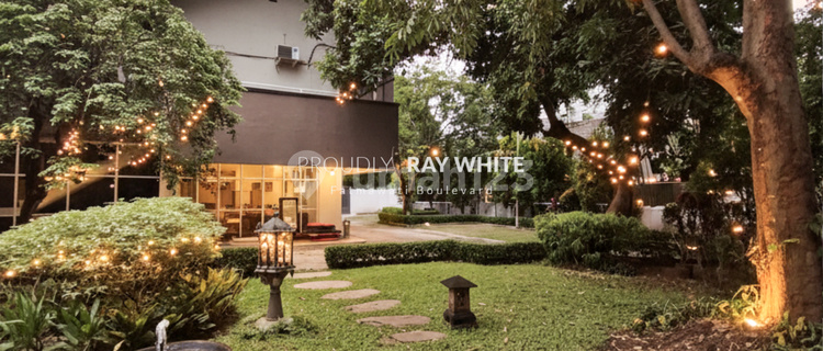 Commercial Zone House for Investment, Can Be Used as Residence & Office 1