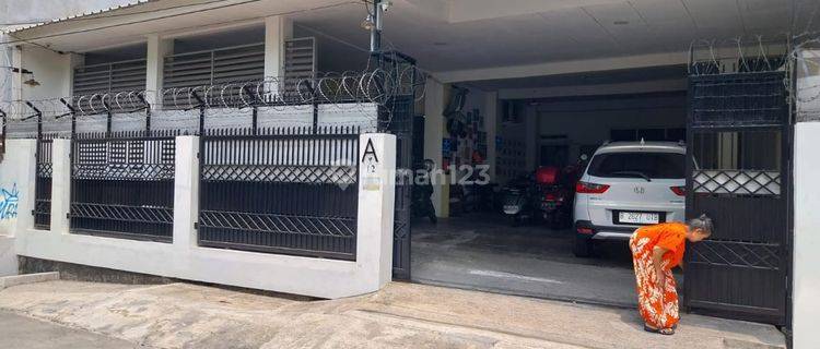 Rumah Murah Lokasi Strategis Di Petamburan Jakarta Pusat Cocok Untuk Investasi Dan Usaha  1