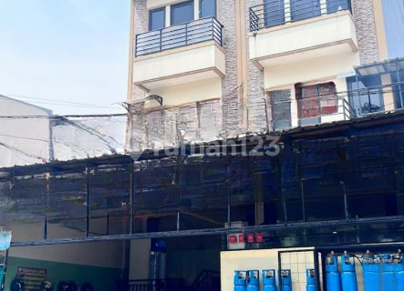 Shop House for Sale in Grogol, Fully Furnished, Size 9x17 Meters, Code: 01476 Gd 1