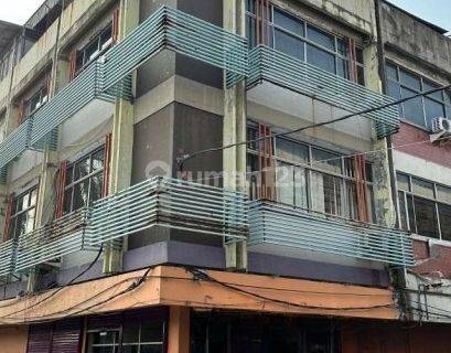 Ruko Dijual Grogol, Luas 99 Meter, Kode 20121 Js 1