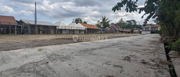 Area Kampus Unriyo Jl Tajem, Cluster Apik Standar Perumahan 1