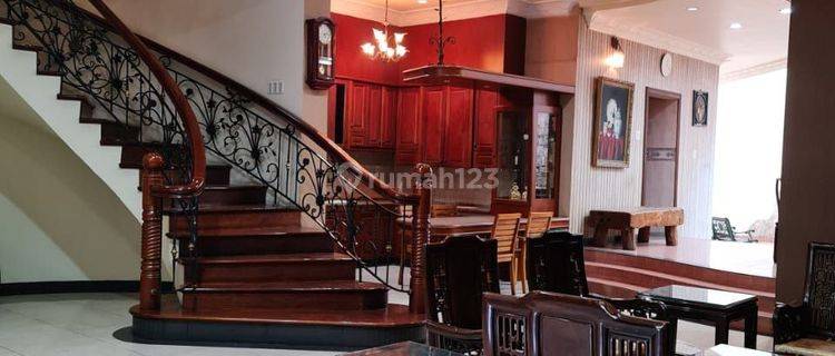 Dijual Villa Bagus Griya Riatur Indah 2 Lantai 1