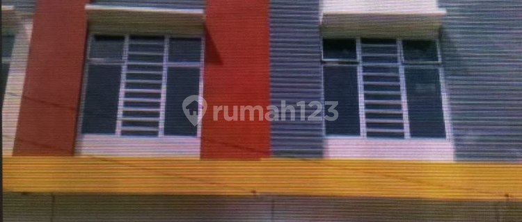 For Quick Sale: Padang Hijau Complex Shophouse, Medan Binjai Road. 1