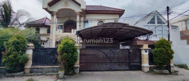 Rumah 2 Lantai Luas Dijual Jalan Karyawan Medan Sunggal 1