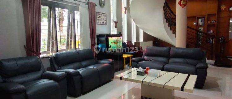 Rumah Hook Dijual Cepat Komplek Cemara Asri 1