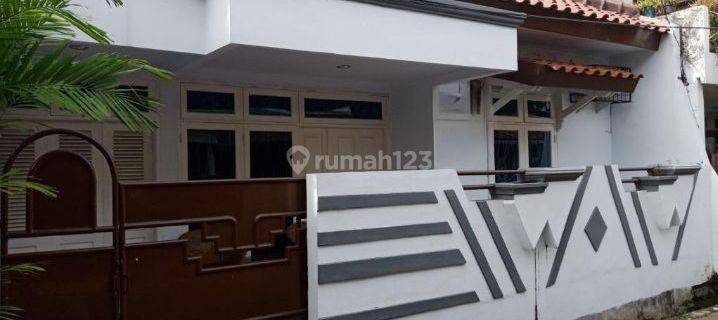 Rumah siap huni di Pulo Asem, Rawamangun, Jakarta Timur 1