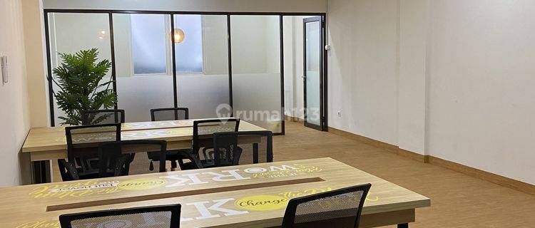 Ruang Usaha Furnish Strategis Lt 3 Ruko Sinpasa Summarecon Bekasi Hadap Mal 1