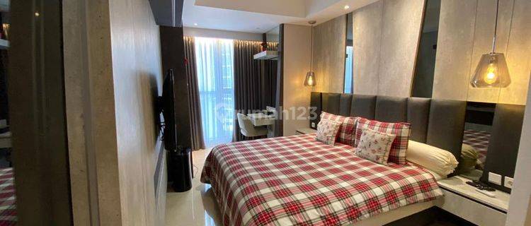 Full Furnished Mewah, Terrace 4 BR Unit Terbatas Dan Jarang Ada 1