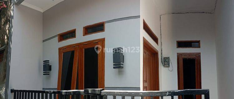 Rumah baru SHM 2 Lantai di Utan Kayu matraman jakarta timur 1