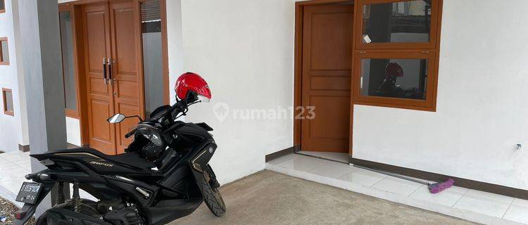 Dijual Rumah Unfurnished Bagus Shm - Sertifikat Hak Milik Tci 1