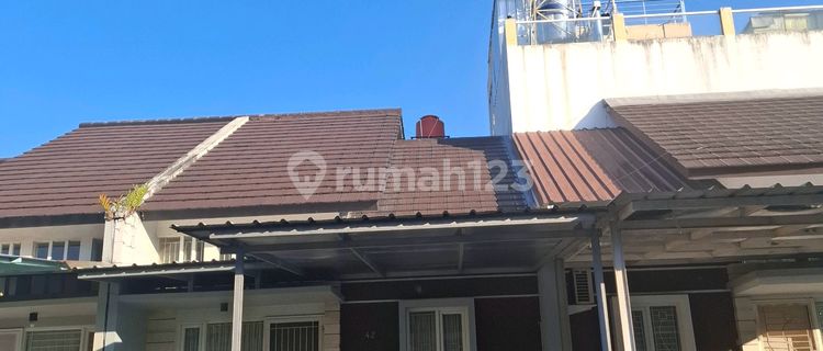 Taman Kopo Indah 5 Siap Huni Ada 3 Rumah 1