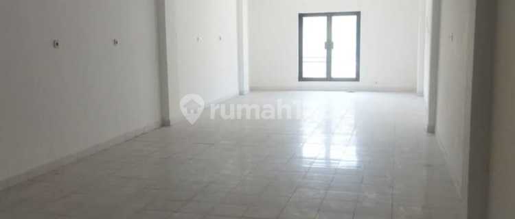 3-Storey Shop House in Dangin Puri Klod Area, Denpasar, Near Renon 1