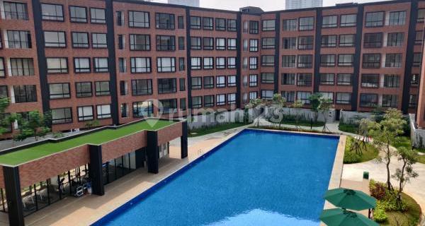 Apartment Lloyd Alam Sutera 3 BR Bagus Unfurnished 1