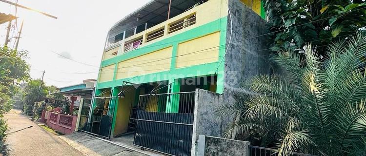 2-Story Building with 18 Rooms+ Bathrooms in Bintaro 1