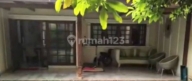 Rumah Luas Siap Huni Lokasi Strategis Menteng Jakarta Pusat 1