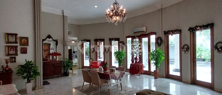 Rumah Bagus SHM di Kemang 1