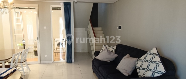 For Rent Furnished House Grand Pakuwon, West Surabaya 1