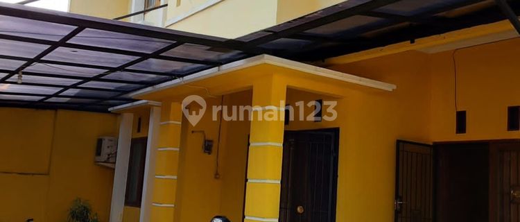 Di sewakan Rumah 2 lantai terawat dalam cluster di jln raya impres 1